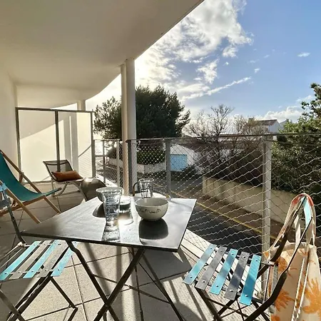 Gu000-115 2 Pieces 2 Couchages- * La Gueriniere